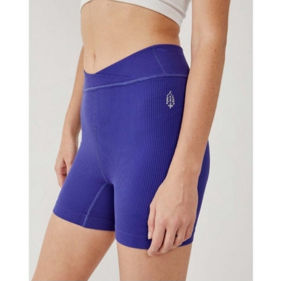 Free People Free Throw Short in Outerspace *FP038 MSRP $40 - Picture 4 of 13